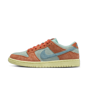 SB DUNK LOW PRO PREMIUM ORANGE NOISE AQUA