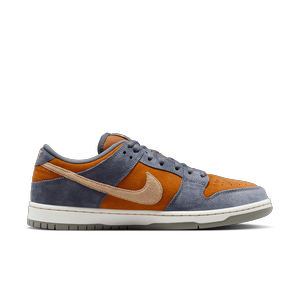 SB Dunk Low Pro Light Carbon / Sesame-Monarch / Summit White