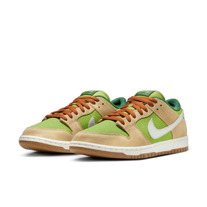 Dunk Low SB Escargot