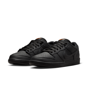SB - Dunk Low Pro Black/Black/Black