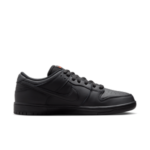 SB - Dunk Low Pro Black/Black/Black