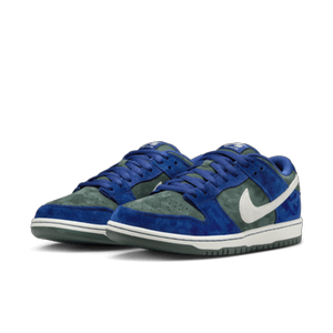 SB Dunk Low Pro 'Wildcard' - Deep Royal Blue / Sail - Vintage Green