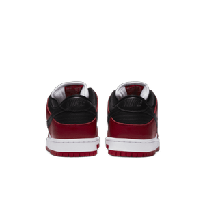 SB - Dunk Low Pro "Chicago" (Varsity Red/Black -White) 2024