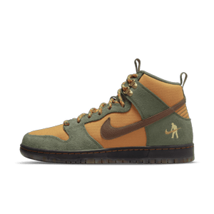 PASS~PORT x SB Dunk High Workboot