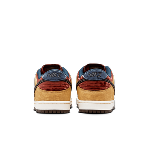 SB - Dunk Low Pro Celestial Gold / Dark Team Red